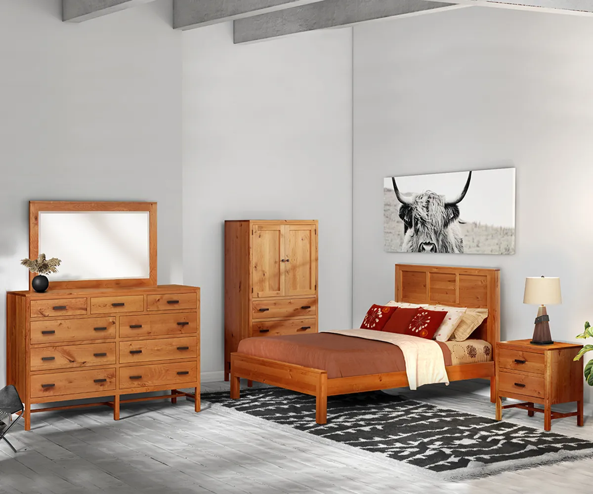 Lynnwood Small Chest - Image 4